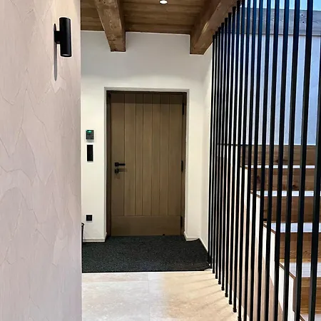 Roubenka Pod Hvezdami Chalet